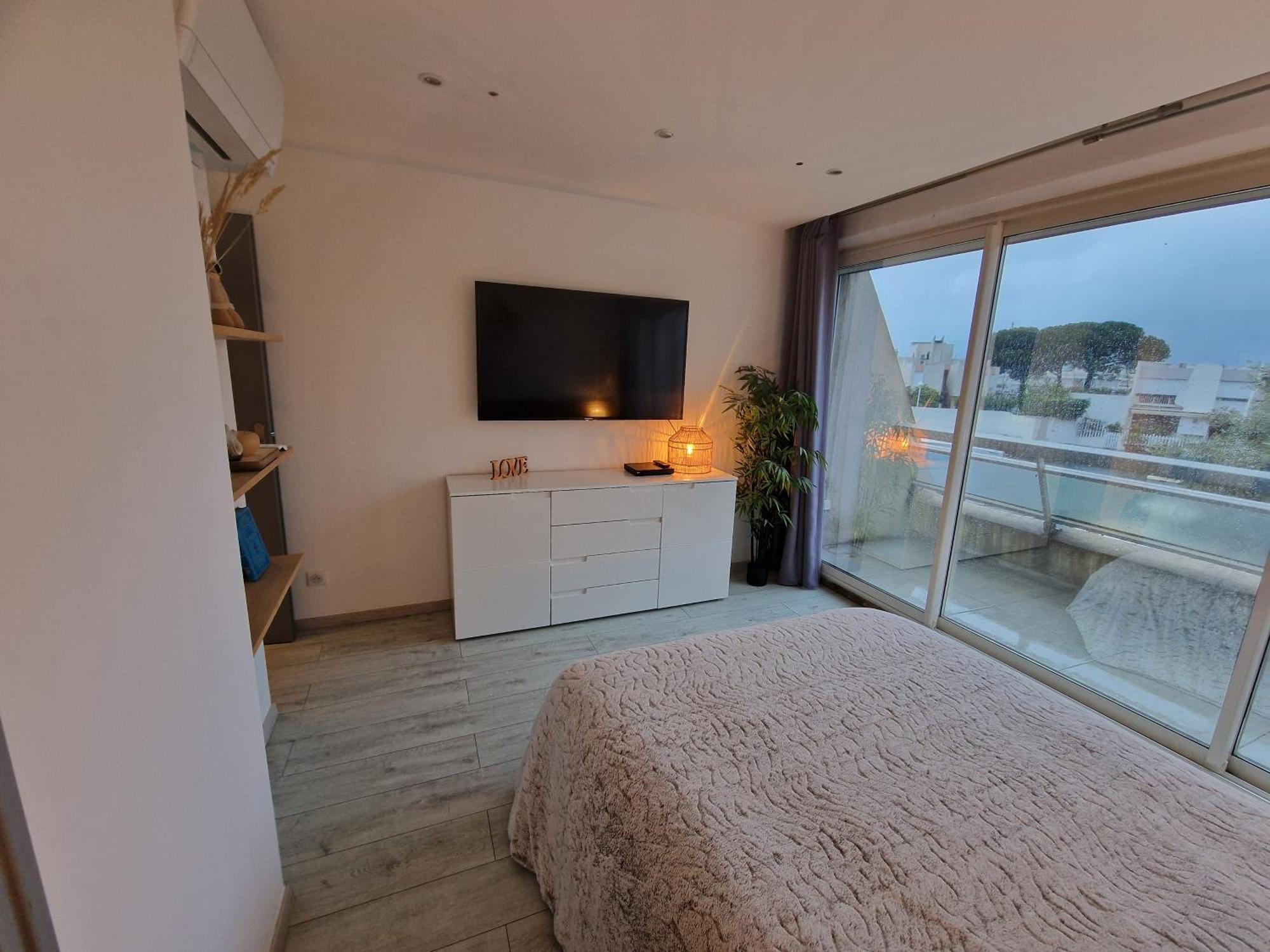 Marina Exceptionnelle - 8 Pers - 120 M2 Vue Mer - Suites Parentales - Cinema - Ponton Le Grau-du-Roi Kültér fotó