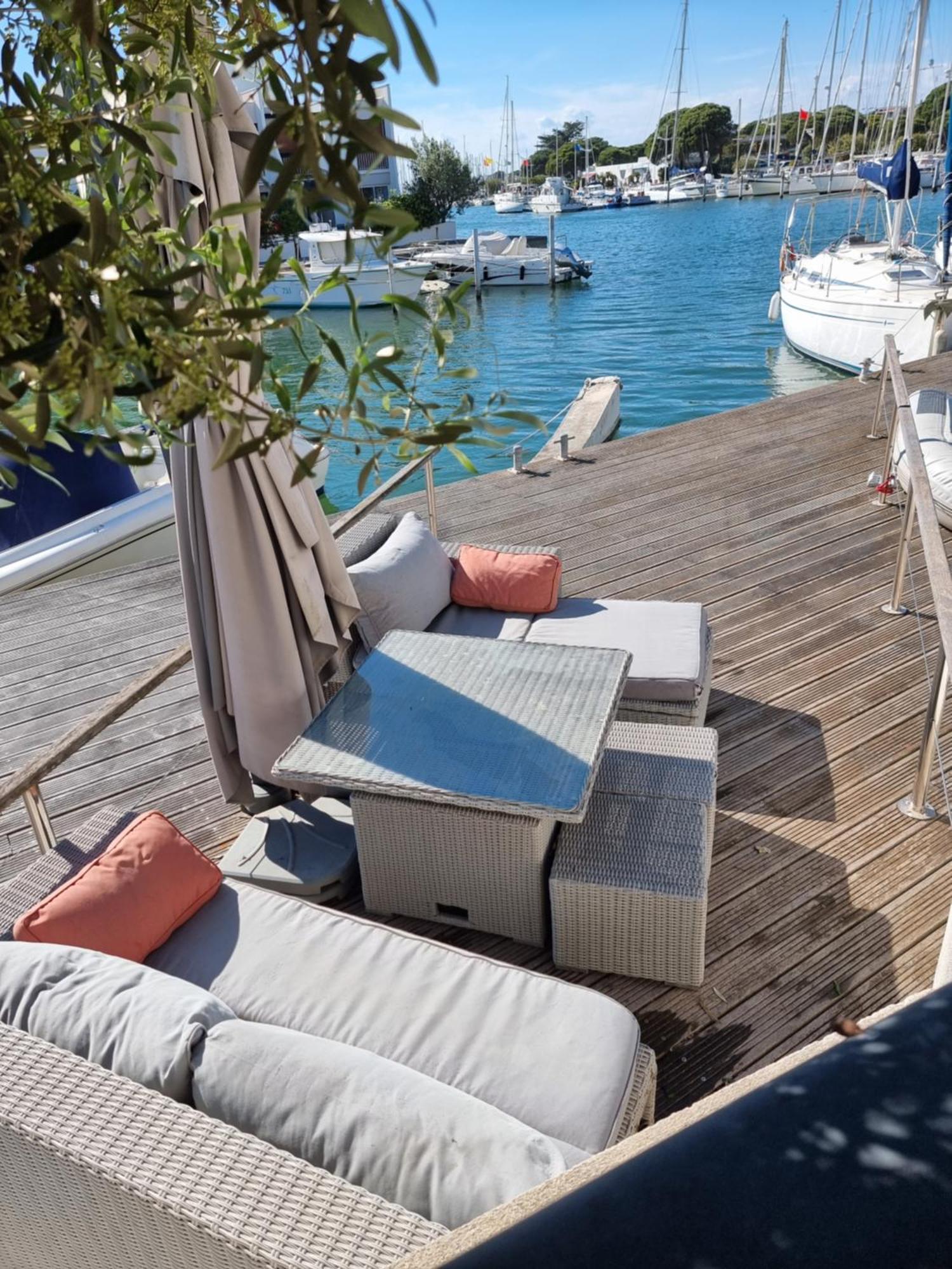 Marina Exceptionnelle - 8 Pers - 120 M2 Vue Mer - Suites Parentales - Cinema - Ponton Le Grau-du-Roi Kültér fotó
